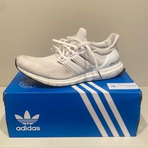Ultra Boost 1.0 triple white